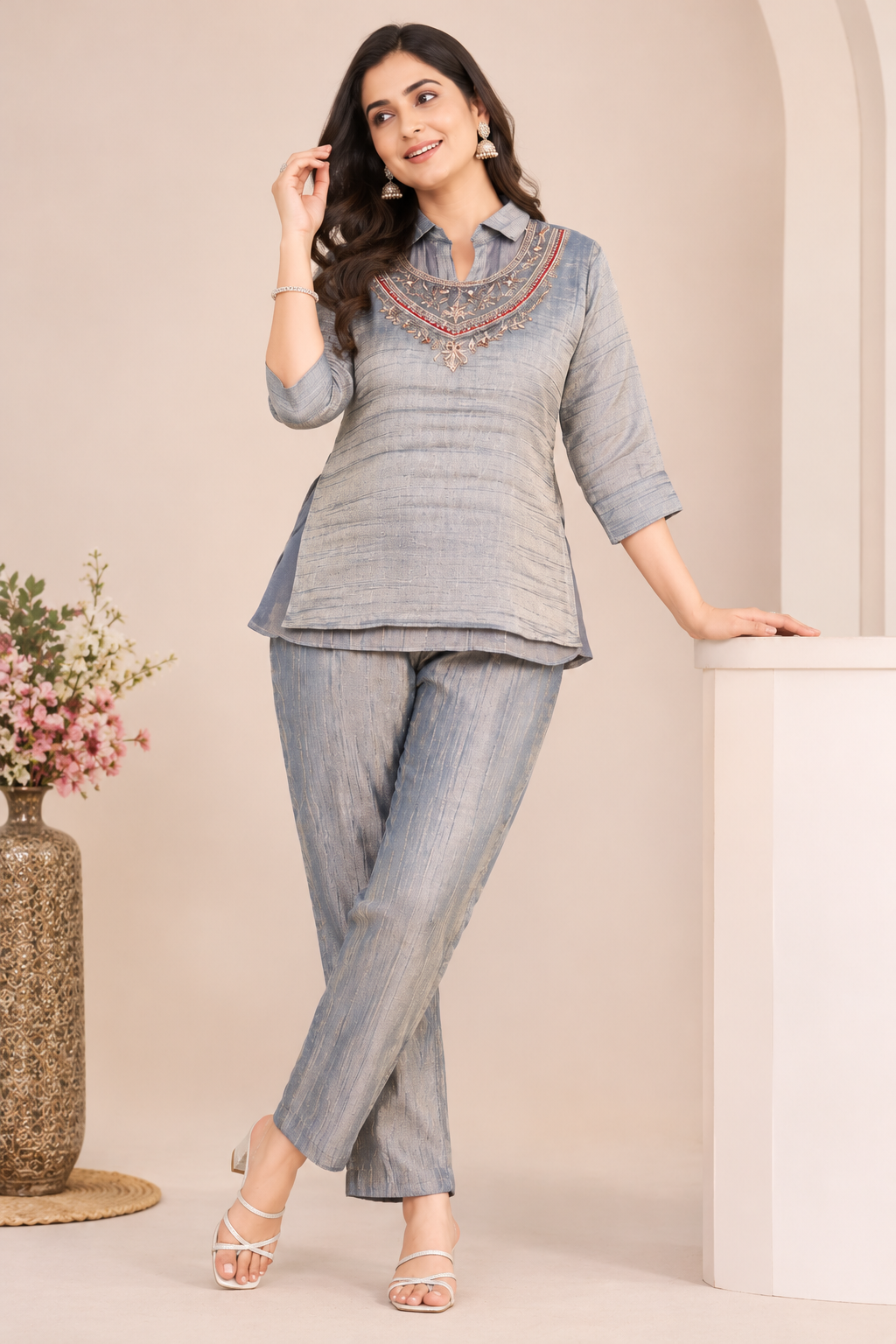 Women's Embroidered Textured Kurta Set